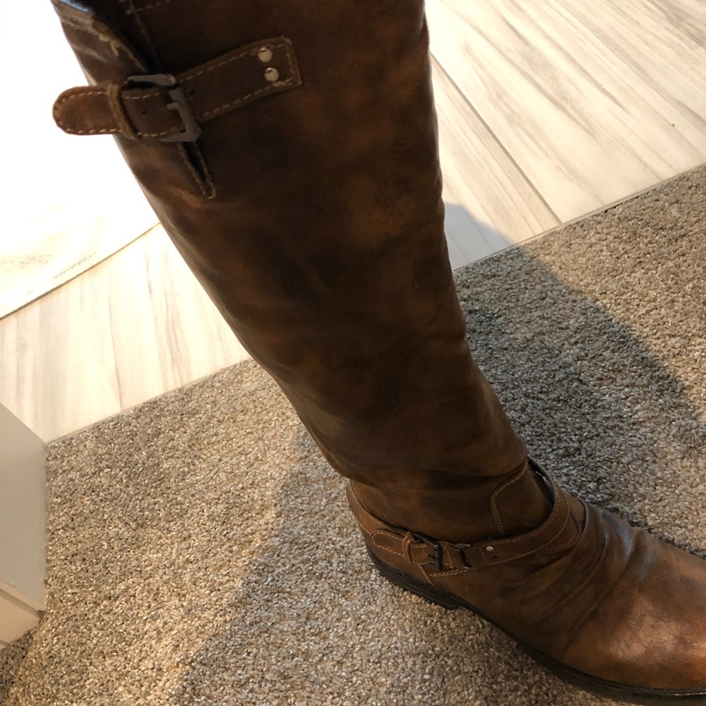 Madden Girl Riding Style Boots Red zippere